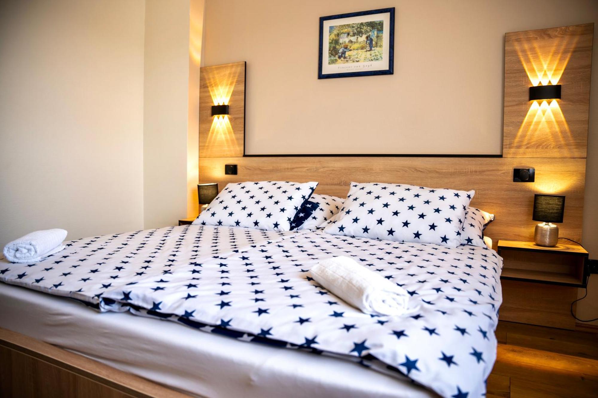 Hotel Bolero غيور المظهر الخارجي الصورة